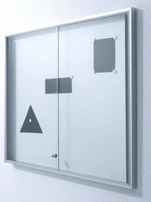 BST 857454 Schaukasten, BxTxH 1970x35x970 mm, 27xDIN A4, Alurahmen, Schiebetüren, ESG-Glas, Rückwand weiß Must-Have